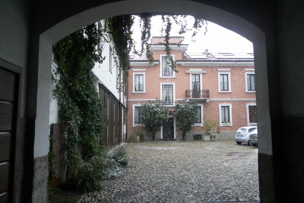 Antica Corte Milanese ノヴァーテ・ミラネーゼ エクステリア 写真