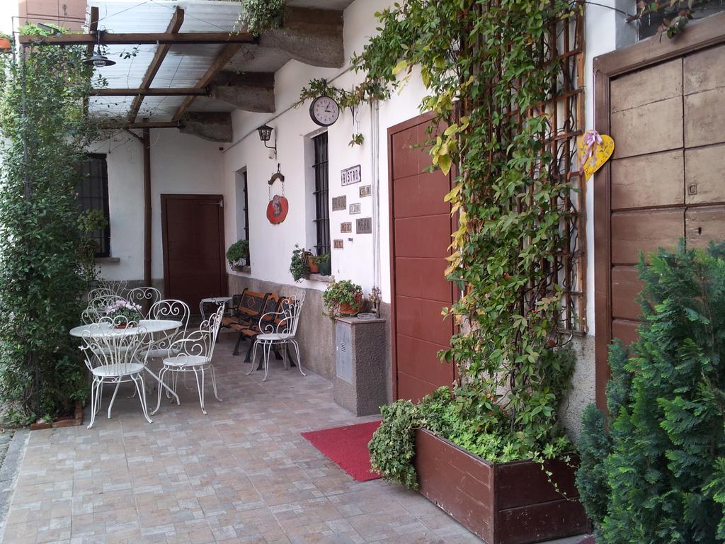 Antica Corte Milanese ノヴァーテ・ミラネーゼ エクステリア 写真