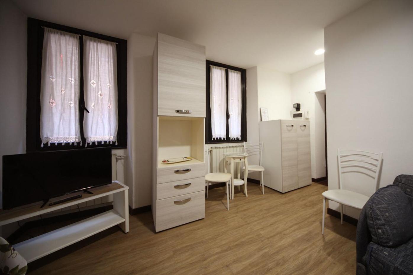 Antica Corte Milanese ノヴァーテ・ミラネーゼ エクステリア 写真
