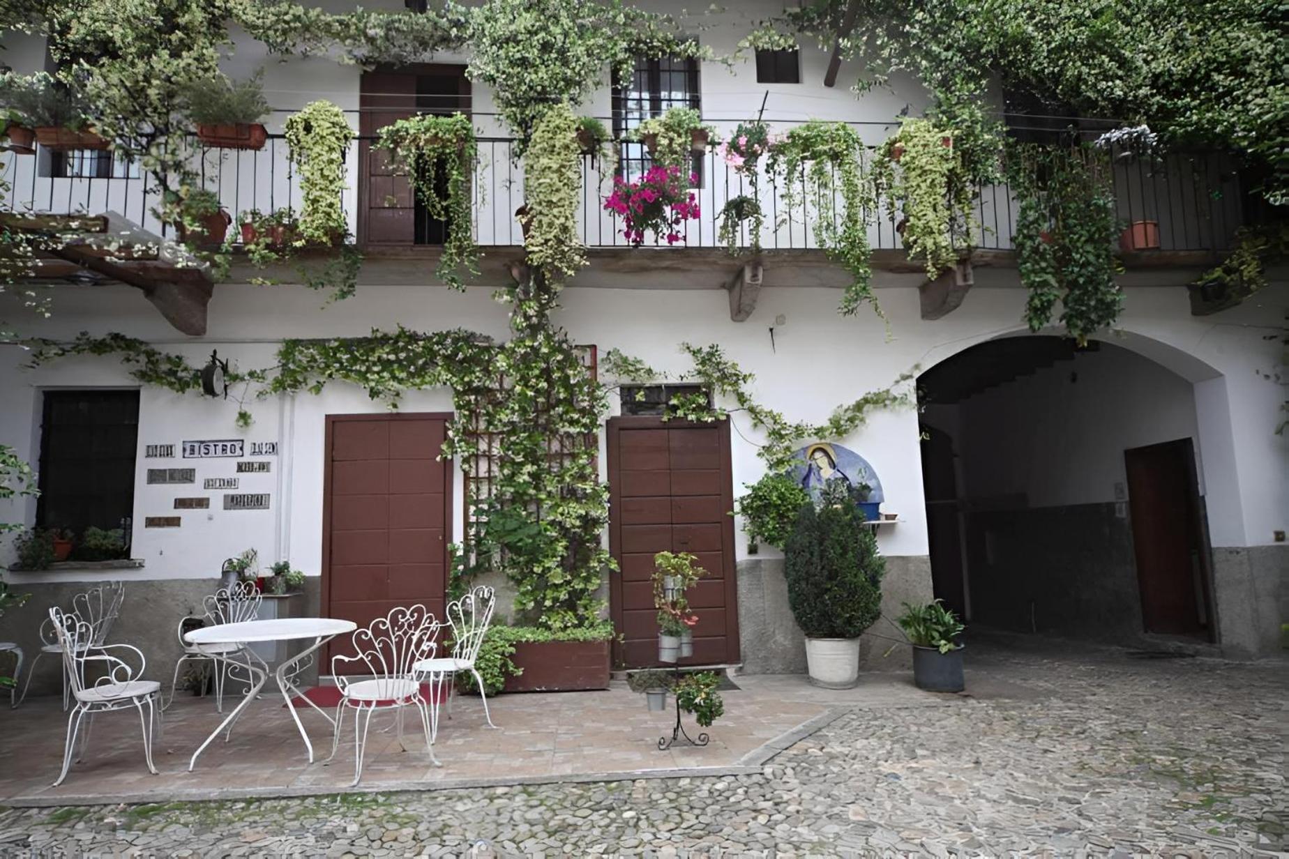 Antica Corte Milanese ノヴァーテ・ミラネーゼ エクステリア 写真